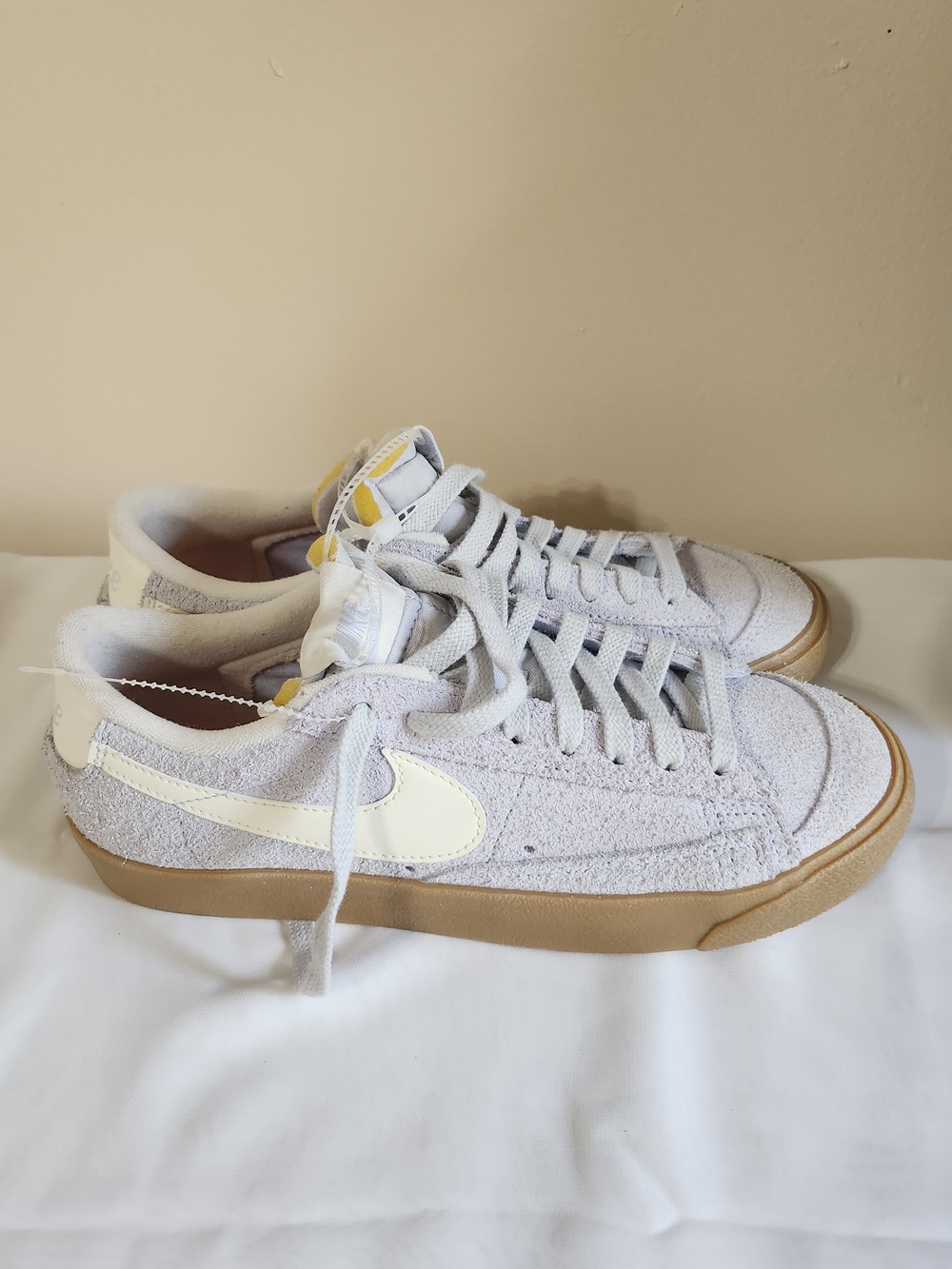 Nike Women’s Light Purple Suede Sneakers with Gum Sole